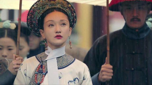 周迅▲《向往的生活》张子枫为何在周迅面前那么胆怯？