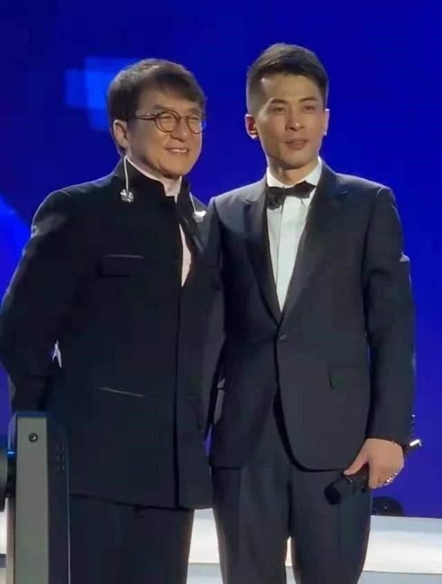 #辛有志#结婚连成龙都捧场的网红被封杀？妻子晒视频暴露他的近况