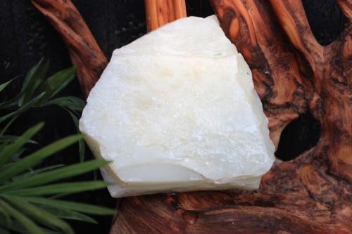 新疆维吾尔自治区|和田玉俄料就真的那么不值钱吗？请大家不要带着有色眼镜去看它