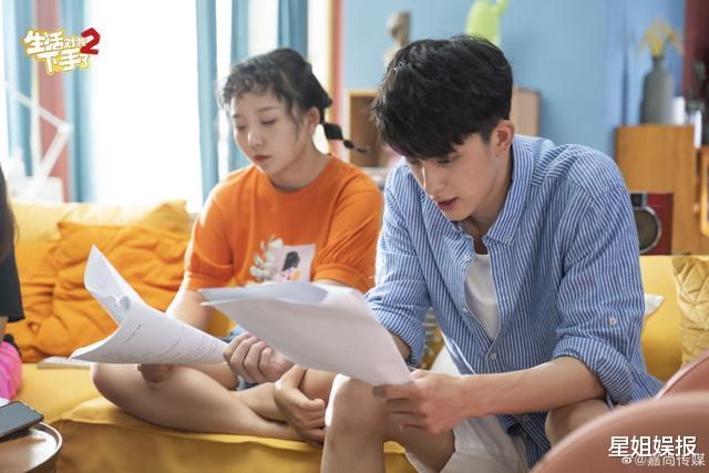 赵露思|在素人恋爱节目出道，一年多就拍了5部戏，新剧他还和赵露思合作