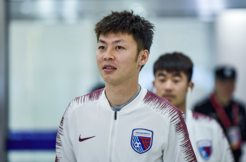 洛国富▲卓尔坐收渔翁之利，继归化强援洛国富后，国脚级左后卫或来投