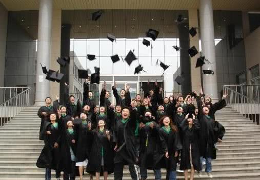 【高校】高考考上985,211高校的学生,他们生在怎样的家庭?