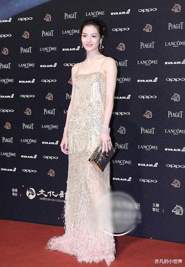 谢霆锋|《芳华》三年后,苗苗嫁郑凯幸福,其他“二美”怎么样了?