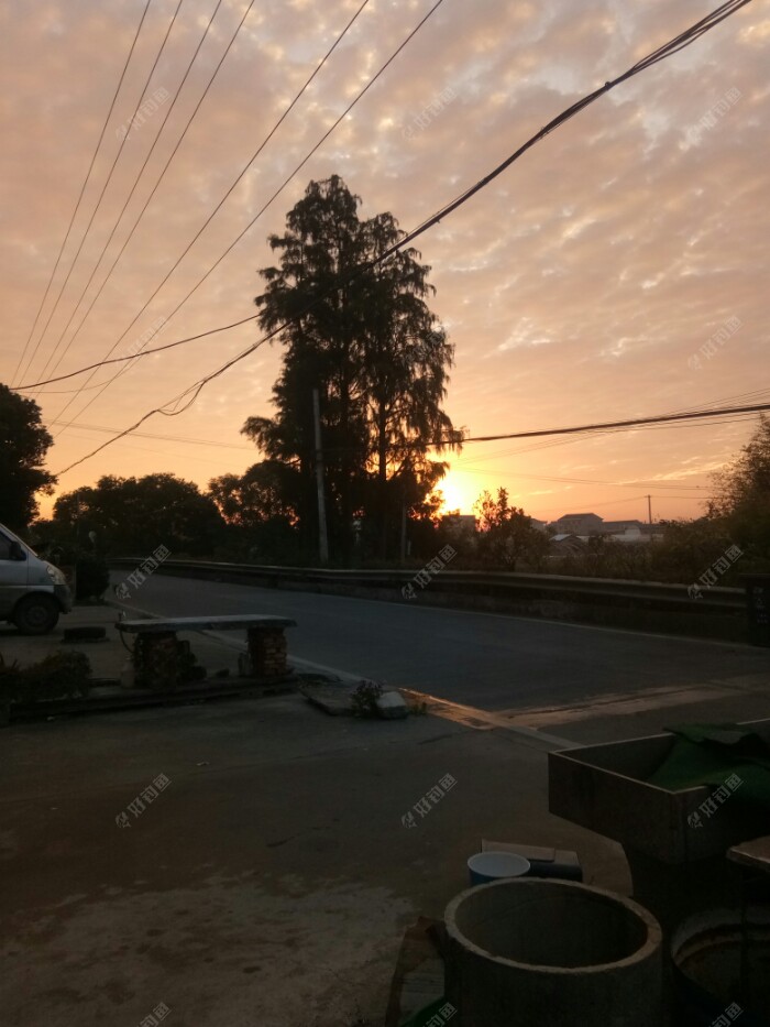 |夜里在战老钓位，渔护没装满