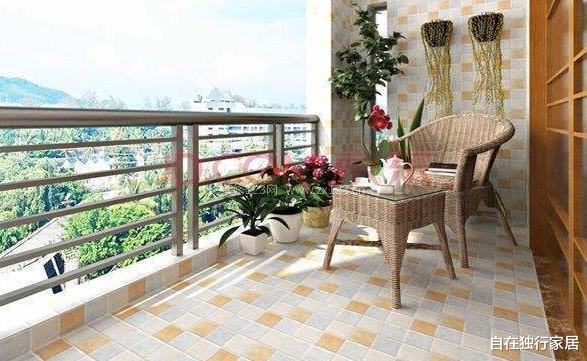 |阳台还铺瓷砖吗？人家都是这样设计，太漂亮了