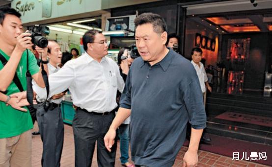 刘銮雄|他“睡遍”香港女星，66岁时用3亿换肾，今还是福布斯榜上第59名