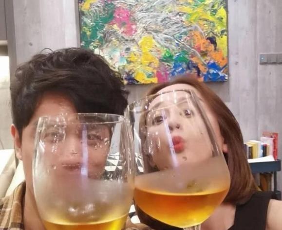 『陈乔恩』姐弟恋未能长久？陈乔恩凌晨清空恩爱微博，发失恋歌词被质疑情变