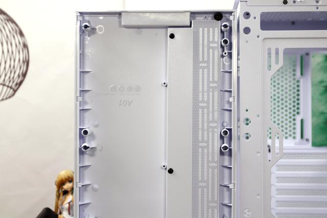 固态硬盘|随心配简单装,先马易大师上手开箱体验