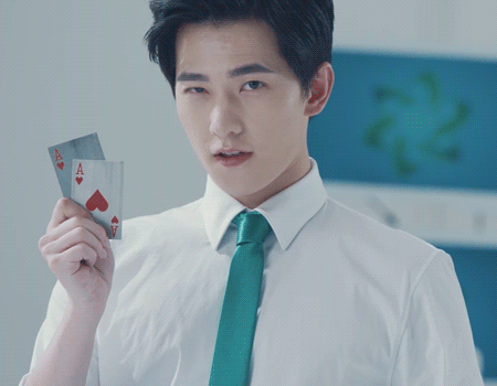 张云雷|吴亦凡,求求你穿件bra吧