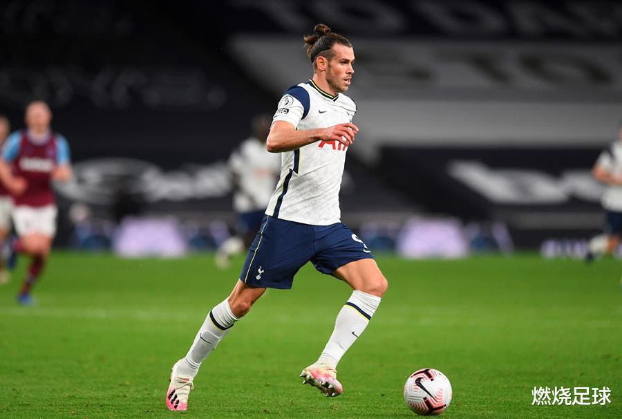 英超|灾难性首秀！贝尔回归英超首战惨遭嘲讽，2表情说明一切