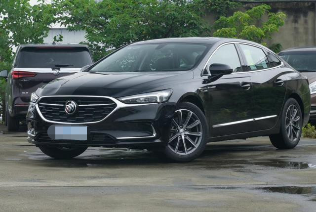 君越|提迈腾不如选它，全系2.0T+9AT，车长超5米，不足19万入手