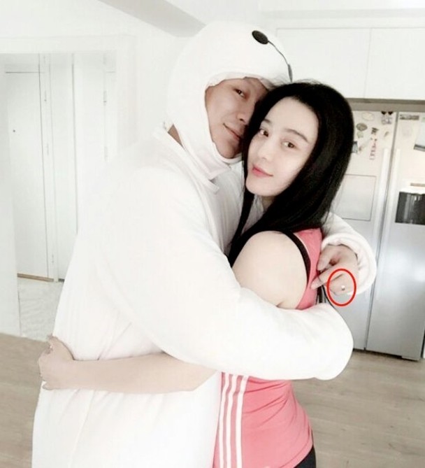 范冰冰|范冰冰庆生照曝光，证实是无人机示爱当天，与李晨复合传闻定论？