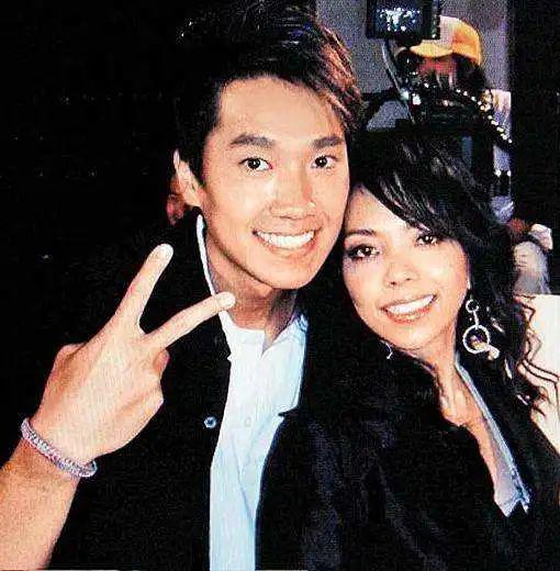 杨钰莹▲正在奔五，情史丰富，却至今没结过婚的70后女明星都有谁？