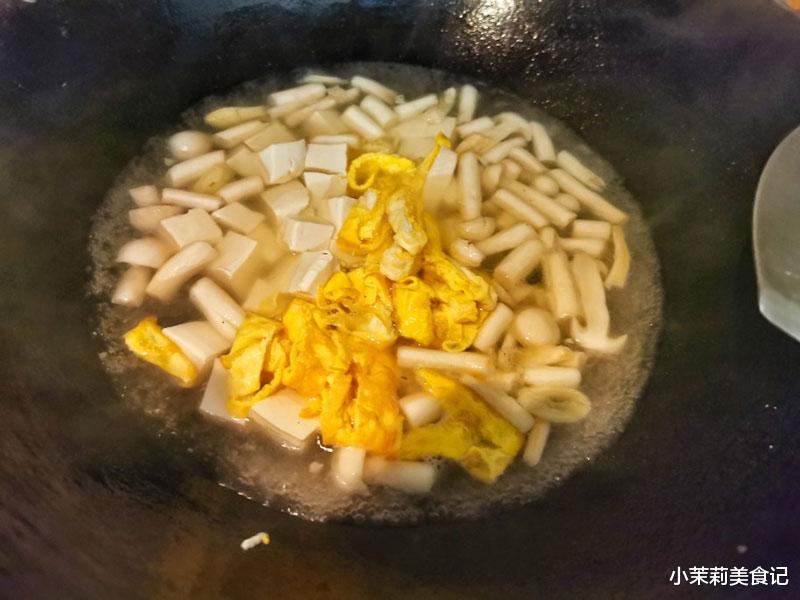 豆腐|入伏后，不吃大鱼大肉也要喝此汤，简单又营养，胜过骨头汤