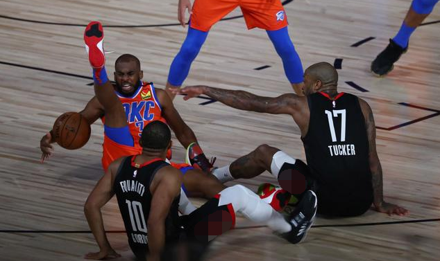 保罗|雷霆终于赢了！35岁保罗26+6+5加时统治比赛，抱摔大胡子引热议