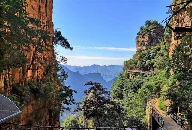 |各大景区纷纷免门票，是因为景区良心发现？其实免票他们能赚更多