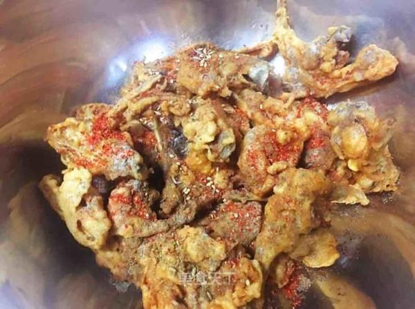 面包|鸡身上“最便宜”的部位,肉贩子都留着自己吃,识货的抢着买