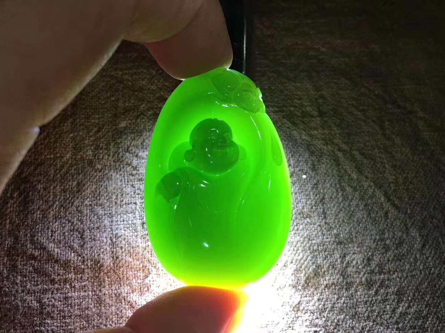 『』和田玉中的碧玉与黄玉