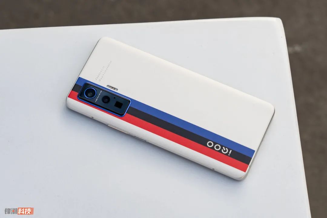 iqoo|这可能是本周开卖的最好看的手机了