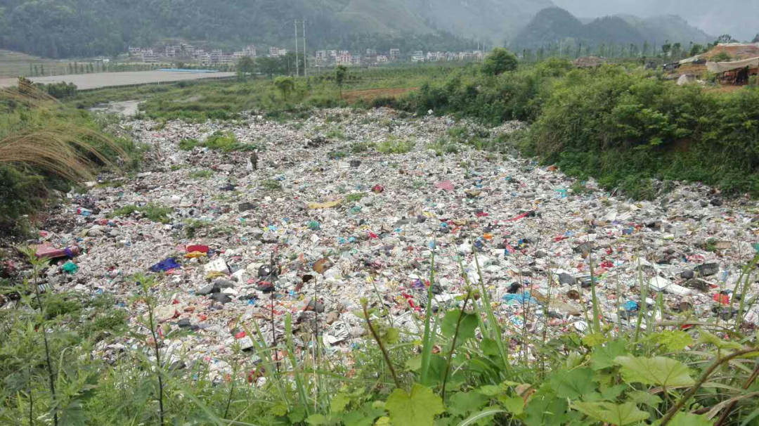 『模拟』把地球垃圾投向太阳，能解决环境污染问题吗？电脑模拟了景象