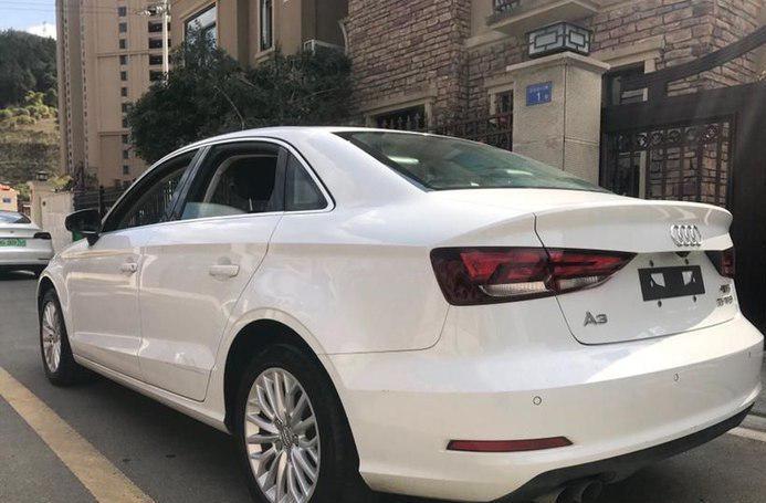 「奥迪A3」开完奥迪A3，再开大众迈腾，车主：四个字