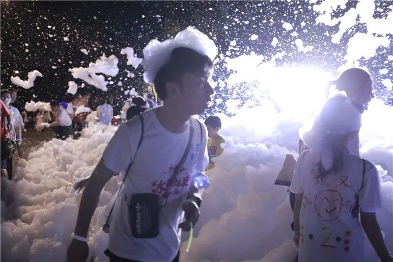 南京|昨晚，南京这个地方被挤“爆”了……