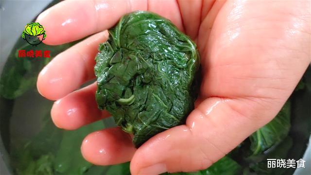 红薯|夏天,碰到此菜别手软,一次性囤15斤,放冰箱冻起来,特别省事