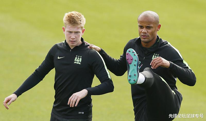 [曼城]皇马拜仁黑手搅乱曼城：英超三连冠被打断，瓜迪奥拉很窝火该祭出血性铁腕了