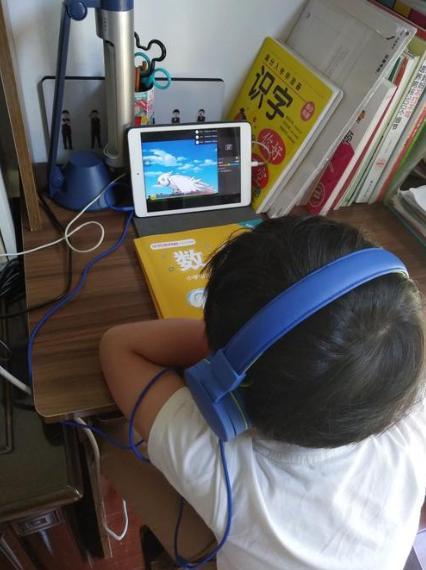 [中小学]多地公布暑假放假时间，家长表示担心，学生却拍手叫好