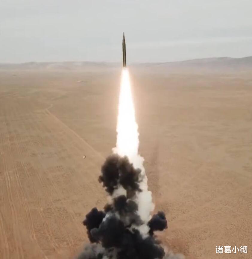 弹道导弹|美核航母闯入东海之际，中国做出了一个大动作，俄：全球仅此一国