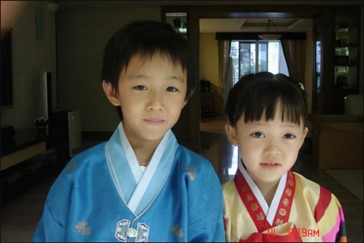 夏希罗|他们是韩国模范夫妻,丈夫是圈中有名美男,妻子曾为拍戏丢了孩子