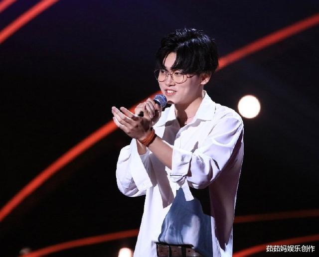 中国好声音|两期《中国好声音》，七位“回锅肉”选手，素人歌手太少了