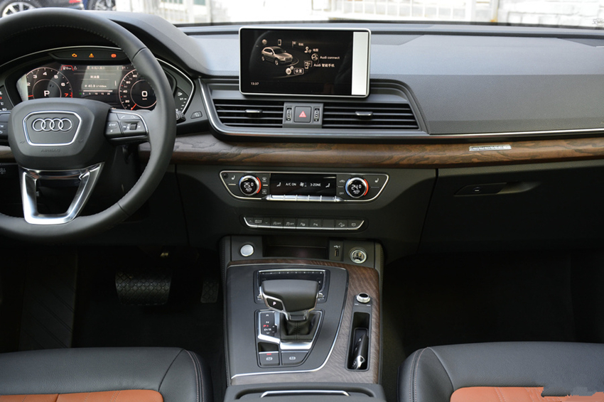 奥迪Q5|再跌8万！这才是30岁男人成功座驾，30天卖10632辆，迟早逼死途昂