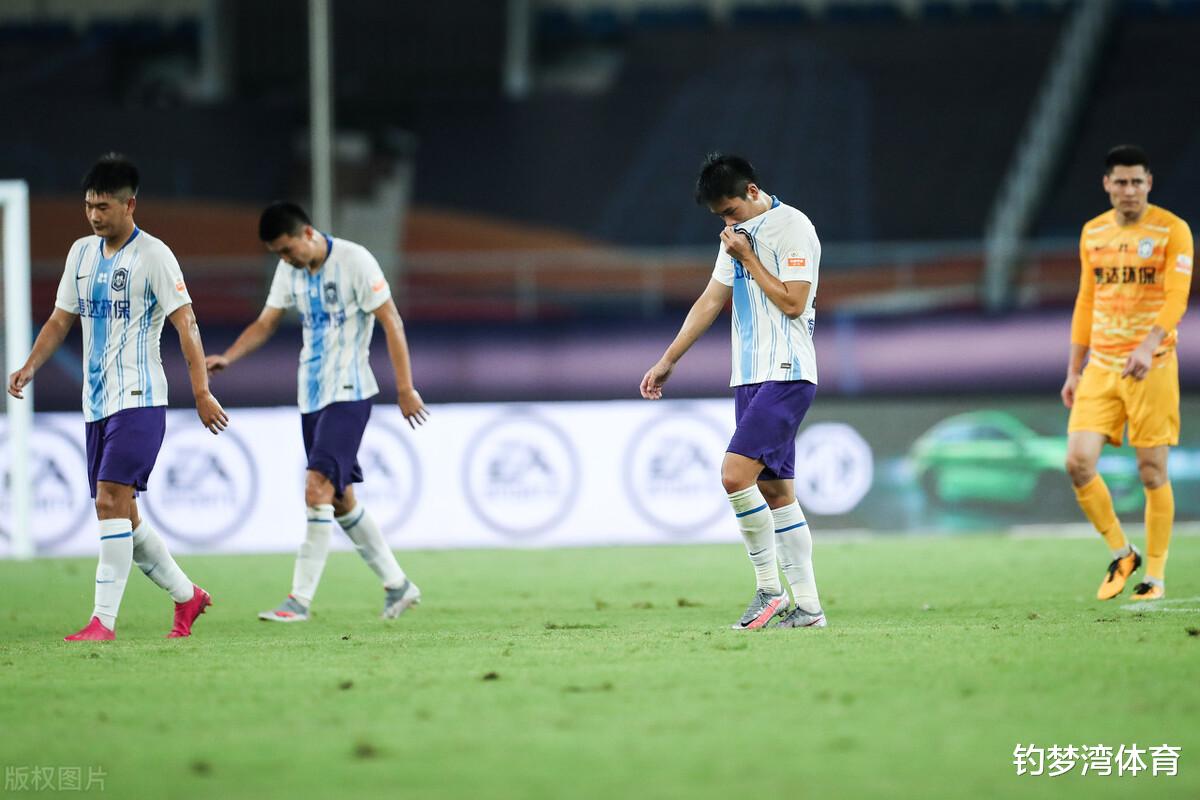 中超|曾因失误将球迷气晕倒，被中超泰达弃用后转投业余队，下一站未知