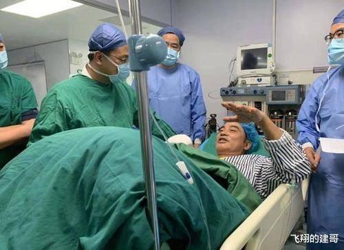 任达华:刘德华被软禁后,任达华真实身份公开,原来他是香港最不好惹的人