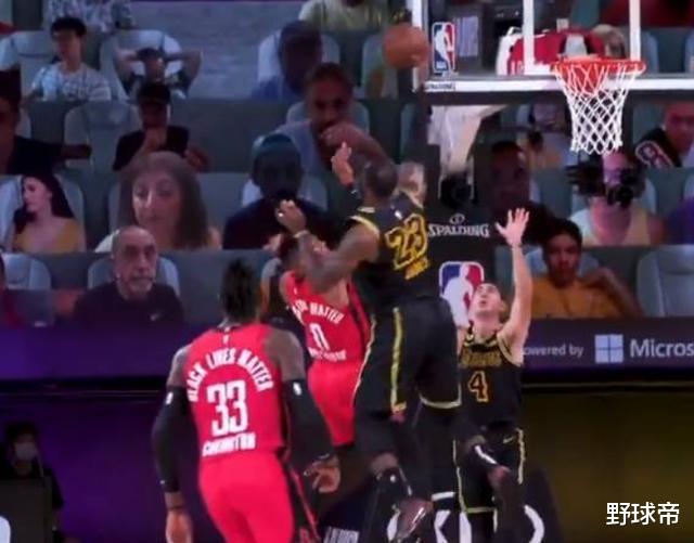 湖人队|投不进，7失误！全队扔进22个三分都还输，没他在湖人真赢不了