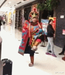 买车|你有过哪些借车的经历？一女的借车给她侄子用，现在无家可归