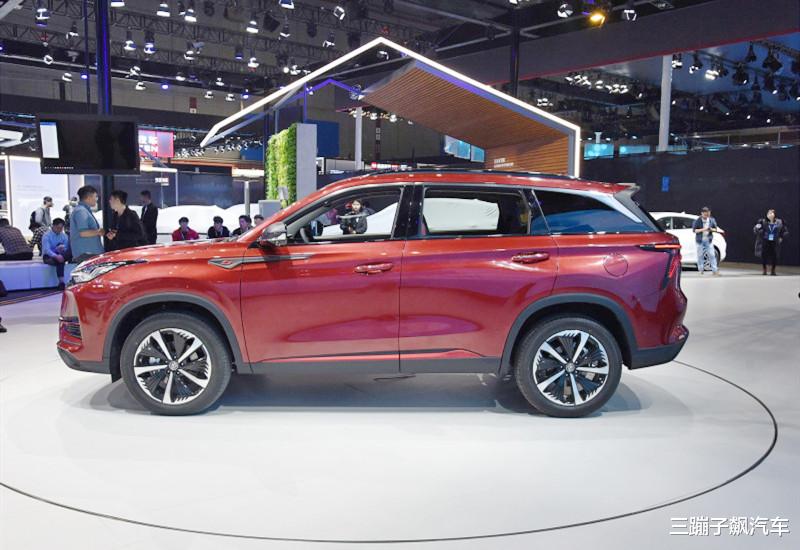 长安CS75|给辆CRV也不换！A+级“西装暴徒”仅10万，3月卖出5W+！