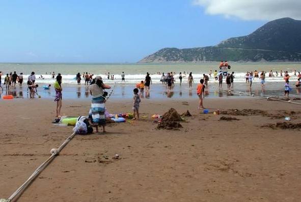 舟山|国内又一旅游地“膨胀”了，变花样收费遭质疑，游客：不会再去