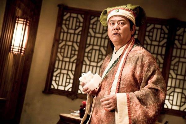 陈百祥|谭咏麟曾给他作陪,许冠杰是他手下败将,他却在当红时退出乐坛?