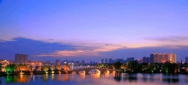 河南|二本考生看过来，湖北这个公办二本，只要过线30分就有戏