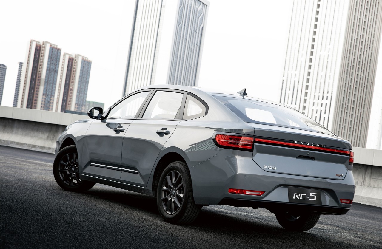 宝马X3|工薪族福利来了，1.5T+CVT全新车型，仅5.98W起