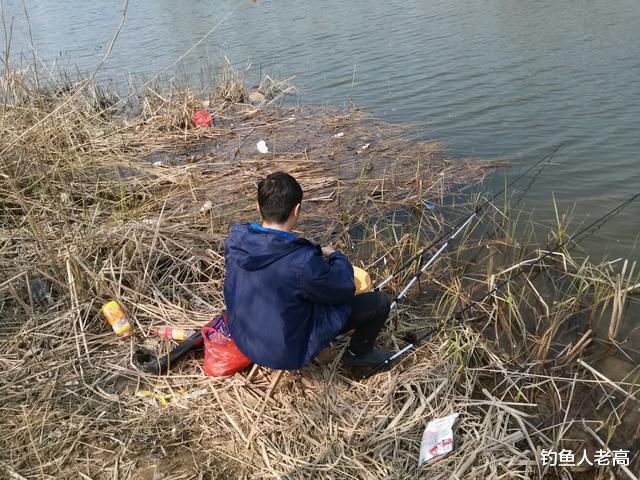 饵料|饵料相同，为啥旁边的鱼口不停，你的却零星几个，问题出现在哪里