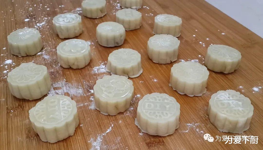 月饼|中秋节月饼这样做,锅里烙一烙,个个香酥掉渣,不用烤箱也能成功