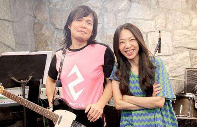 演唱会|伍佰：摇滚不死，信仰不灭，演唱会起个头就是万人合唱的摇滚教父