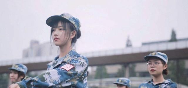 |大一新生开学必备物品，样样实用，每一个都不能忽略！