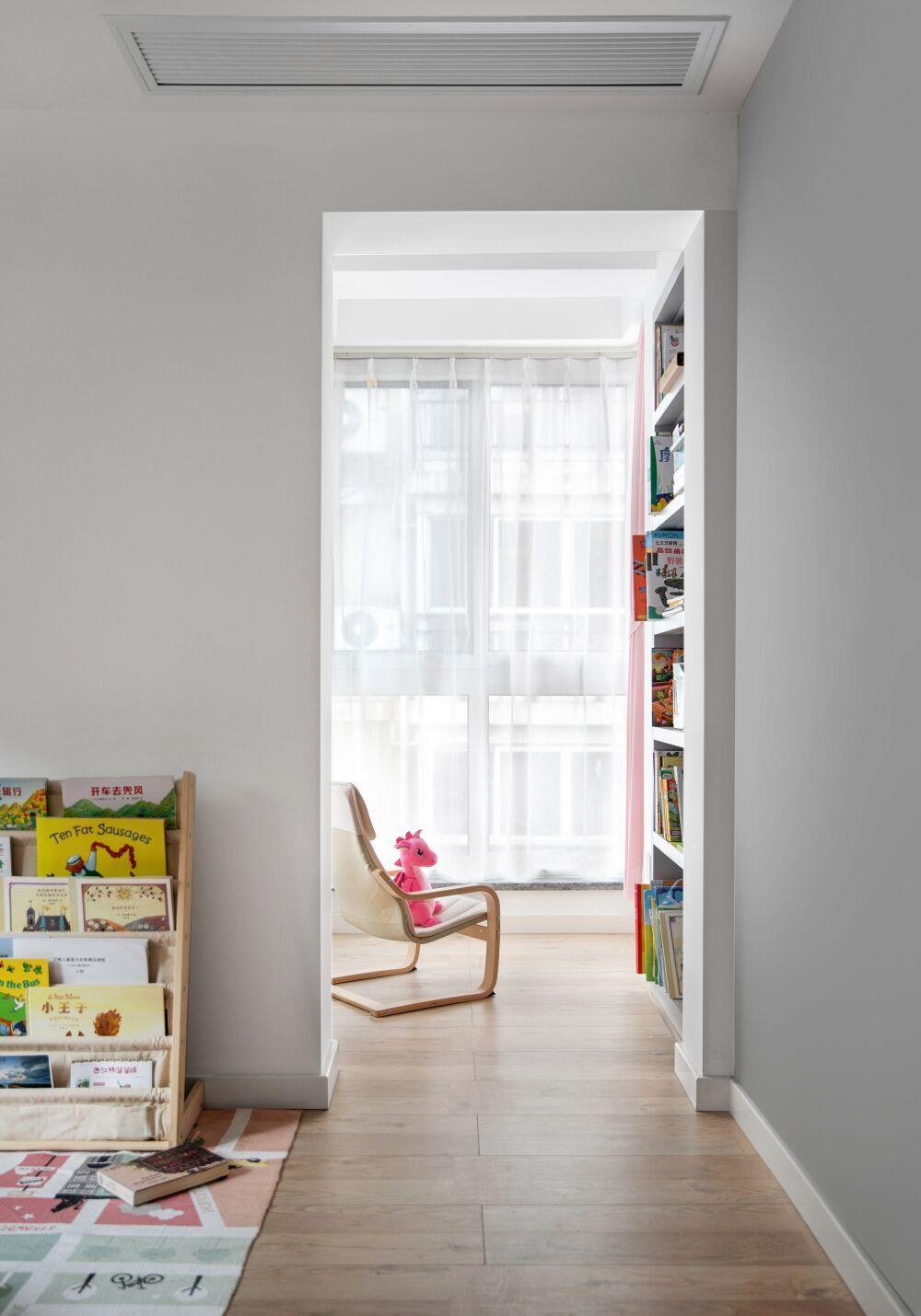 |她家107㎡，中西厨抽拉柜，阳台一点不浪费，好的装修会“呼吸”