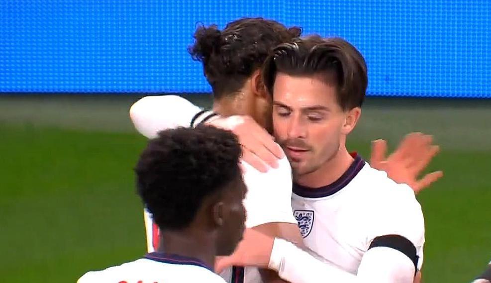 威尔士|7连胜!英格兰3-0完胜威尔士!英斯倒钩技惊四座,吉格斯面色阴沉