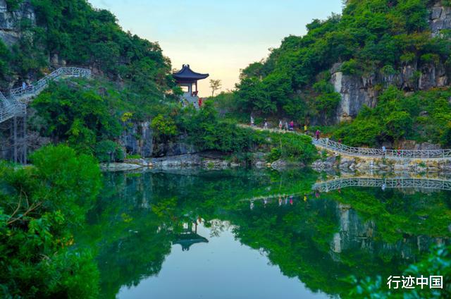 天池|广西唯一的天池，高出地面百余米，没有任何水源，却常年不枯!