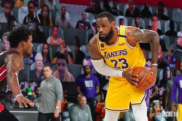 勒布朗·詹姆斯|哥,咱家要有戒指了!字母哥羡慕吗?弟弟跟着詹皇只差1胜就夺冠